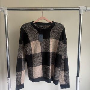 Lucky Brand Black and Cream Checkered Sweater